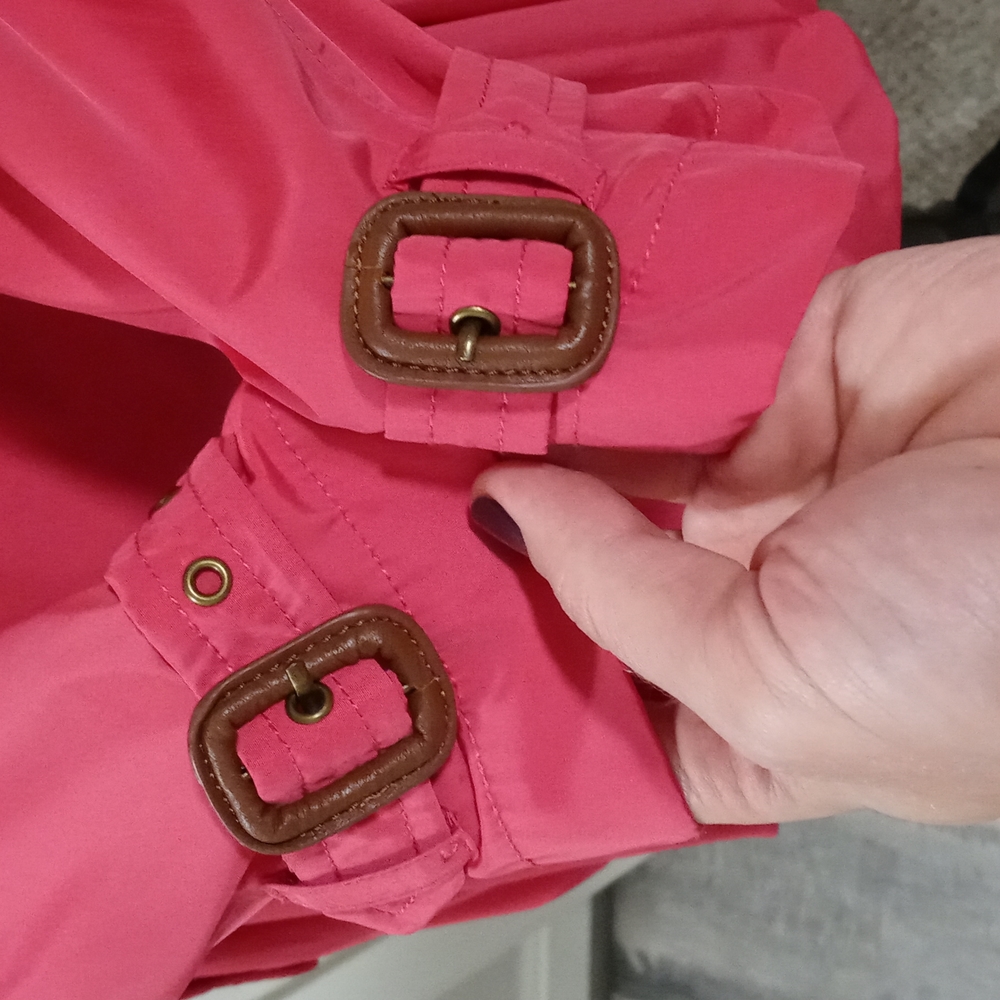 ๐ดSOLD๐ด๐Swiss Exclusive RARE Ralph Lauren๐ - Fuchsia Peplum Raincoat - Picture 9 of 16
